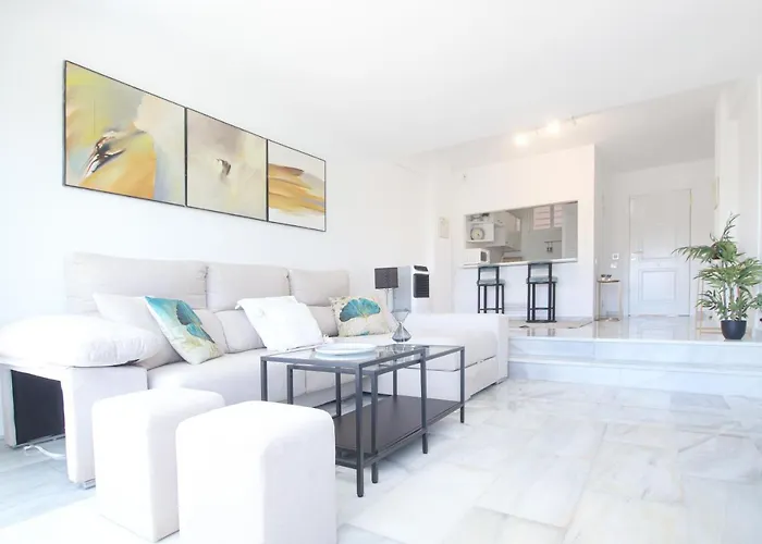 Apartamento 2 Hab. En Puerto Banus - N. Andalucia